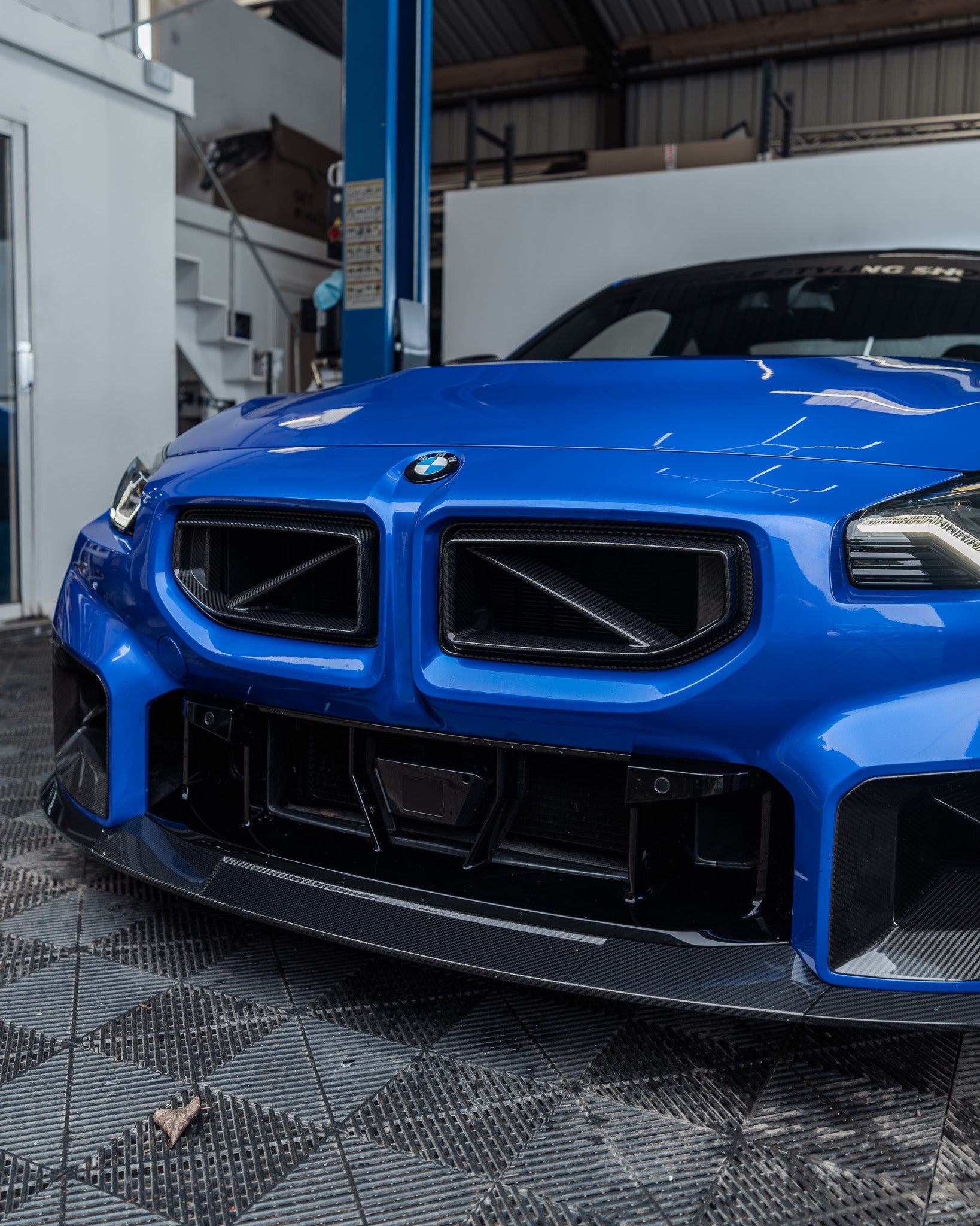 BMW M2 G87 Pre-Preg Performance Carbon Fibre Front Grilles by TRE (2023+), Front Grille, TRE - AUTOID | Premium Automotive Accessories