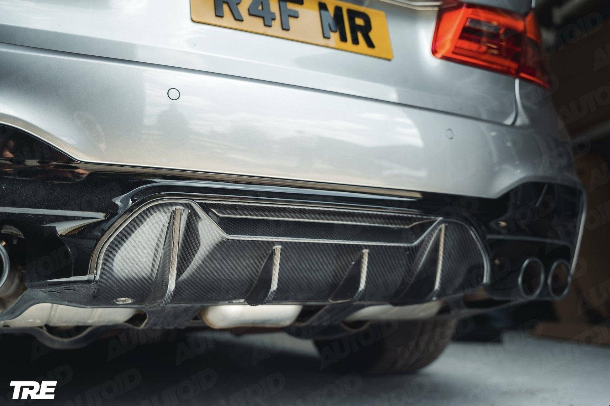 TRE Pre - preg Carbon Fibre Performance Rear Diffuser for BMW M5 (2017+, F90) - AUTOID - Rear Diffusers - TRE